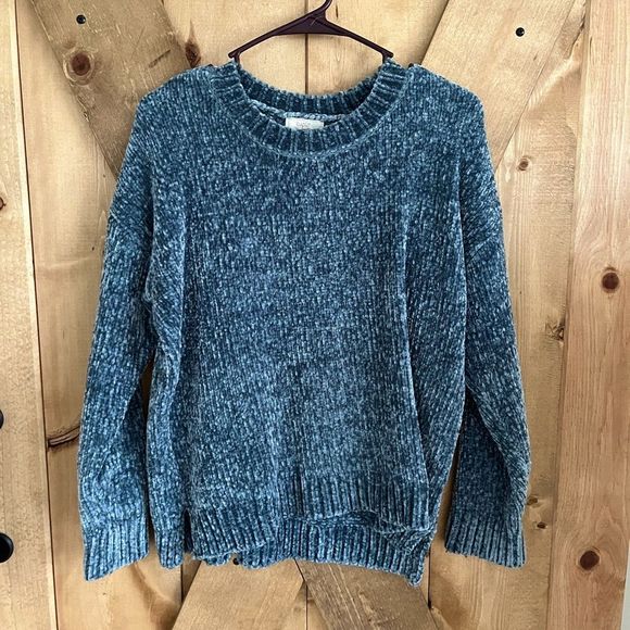 CUPIO || Woman’s Medium Blue Soft Warm Thick Sweater - Picture 1 of 4